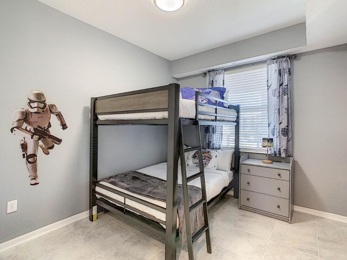 3131 Paradox Cir Unit 203 키시미 외부 사진
